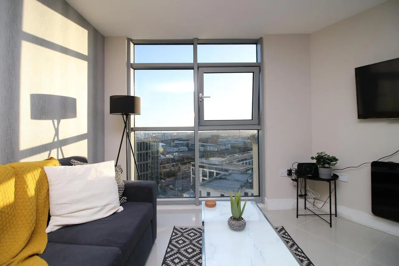 Appartamento The Skyline - Luxury City Centre Flat With Designated Parking Cardiff